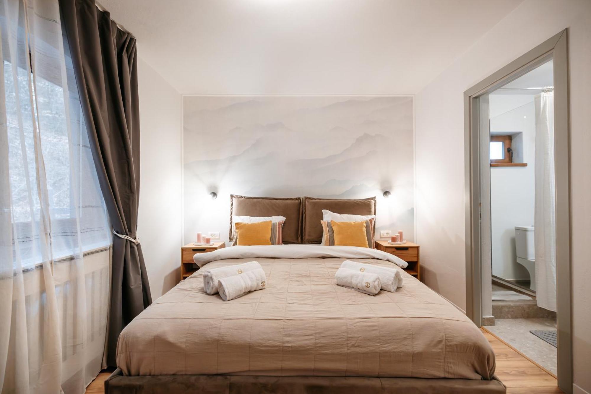Forest Private With Balcony & Parking - Hublou 3 Apartament