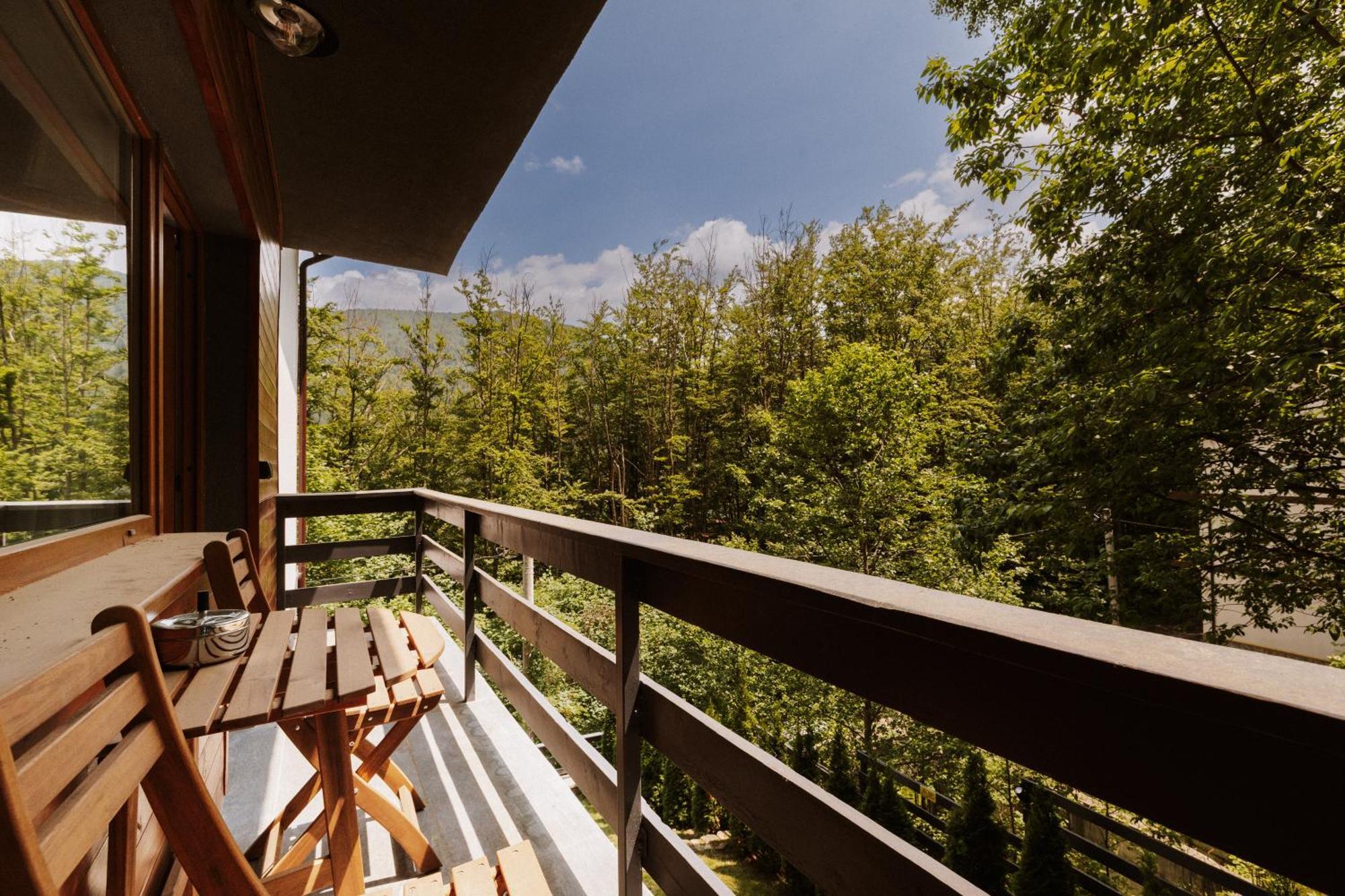 Apartament Forest Private With Balcony & Parking - Hublou 3